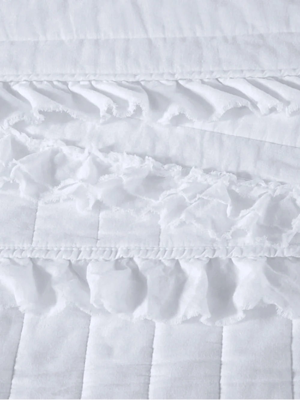 White king 3 piece Quilted Ruffle Bedspread Set 100% cotton